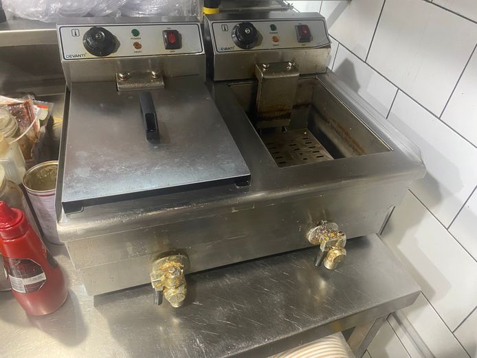 takeaway-shop-full-fit-out-equipment-wollongong-wiwo-6