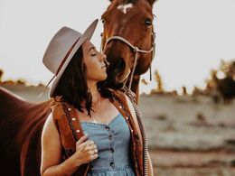 Be Your Own Boss – Run an Artisan Hat-Making Business