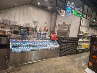 sushi-izu-queens-place-woolworth-metro-melbourne-95-000-sav-0