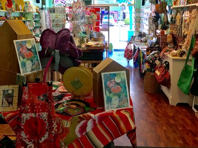 successful-small-business-in-tropical-cairns-fnq-your-dream-lifestyle-awaits-5