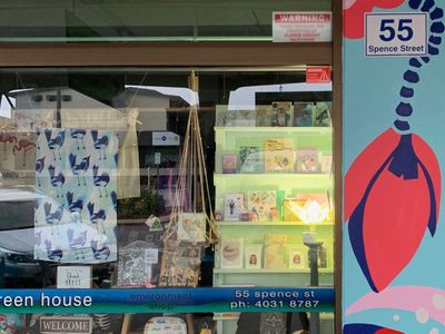 successful-small-business-in-tropical-cairns-fnq-your-dream-lifestyle-awaits-4