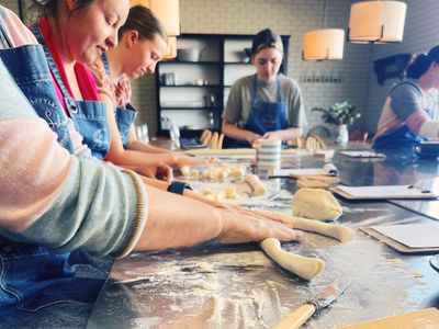 regional-cooking-school-cafe-catering-8
