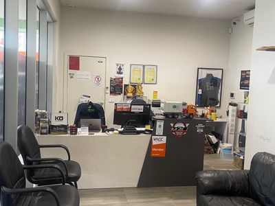 automotive-workshop-tyres-wheel-alignment-wheels-services-repair-5
