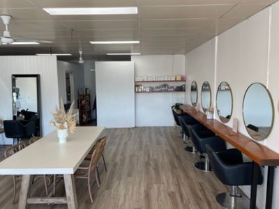 established-coastal-hair-salon-business-victoria-3984-3