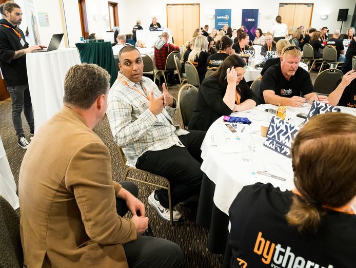 start-your-own-conveyancing-business-backed-by-australias-1-conveyancing-firm-4