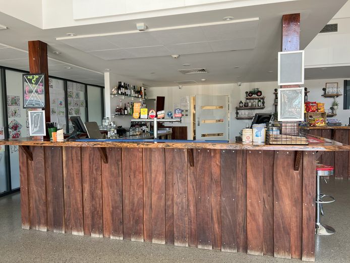 lease-opportunity-nyabing-community-hub-bar-restaurant-and-accommodation-2