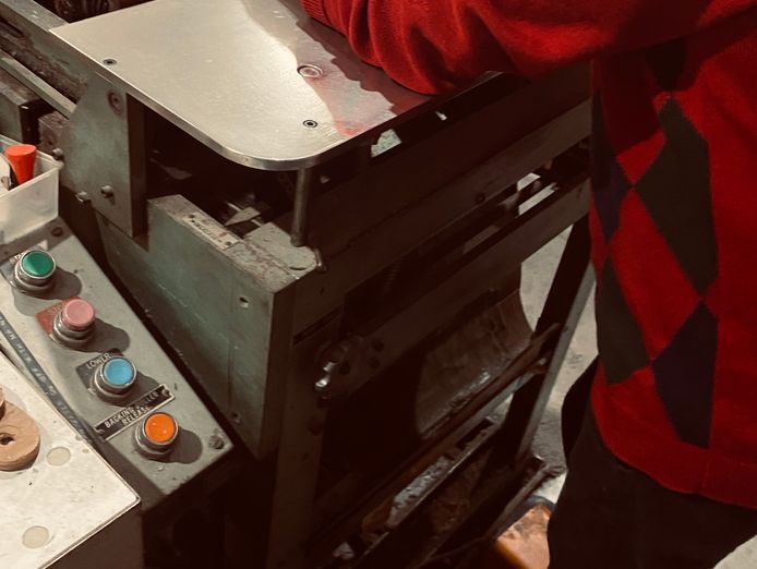 robel-bookbinders-of-distinction-machinery-and-stock-3