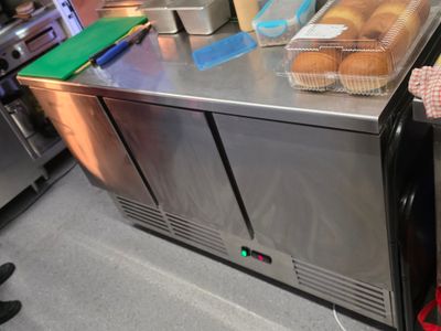 for-sale-unique-air-conditioned-food-truck-for-events-catering-business-6