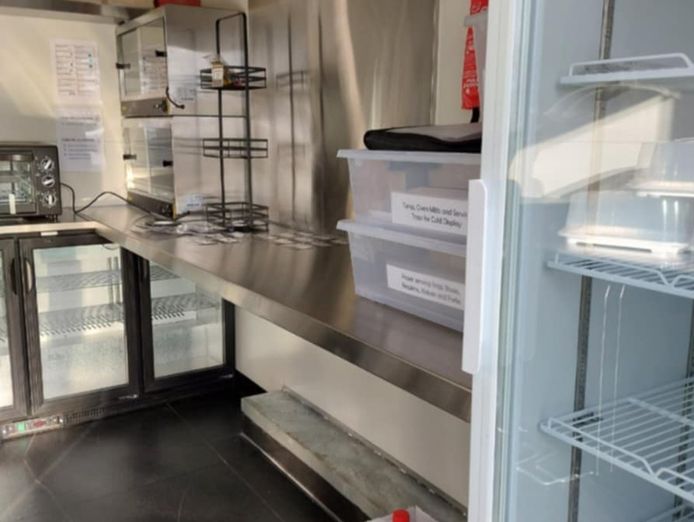 gluten-free-4-u-mobile-food-trailer-fully-fitted-compliant-and-ready-to-go-4