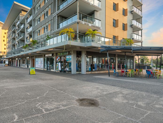 established-waterfront-retail-business-strong-margins-proven-performance-0