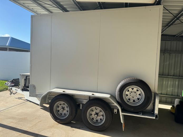 mobile-seafood-business-2
