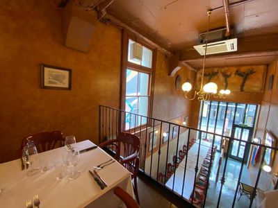 cbd-restaurant-sale-great-location-0
