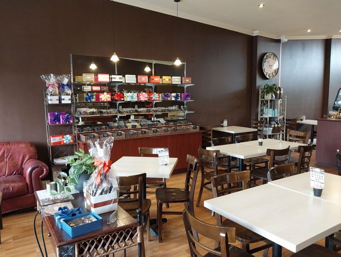 specialty-chocolate-and-coffee-shop-for-sale-blackburn-4