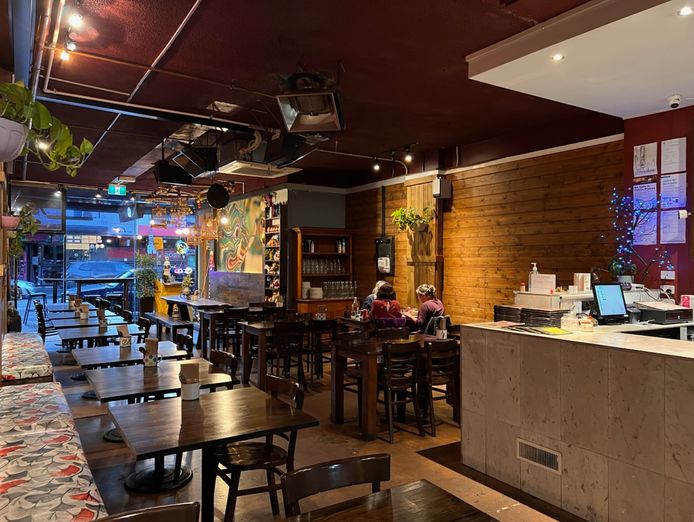 thai-restaurant-for-sale-in-windsor-3