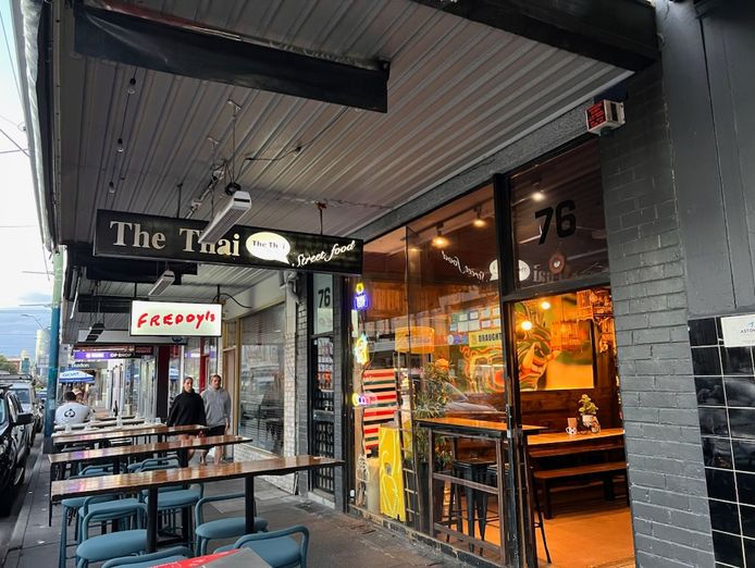 thai-restaurant-for-sale-in-windsor-1
