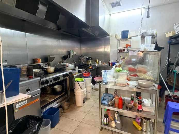 vietnamese-restaurant-for-sale-prime-location-with-steady-customer-base-4