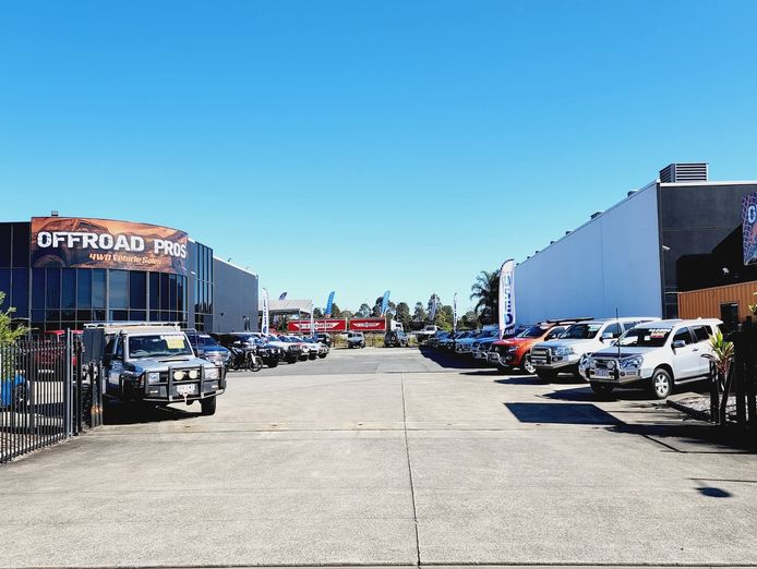 offroad-pros-4x4-dealership-for-sale-0