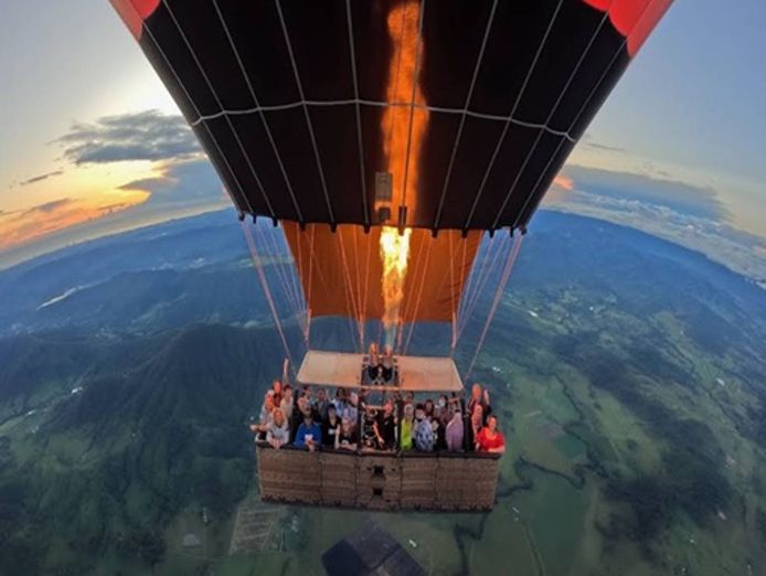 tourism-boom-passive-income-mobile-app-licence-available-7