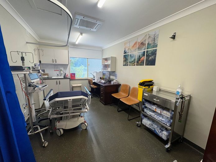 exclusive-opportunity-acquire-health-hub-springfield-6