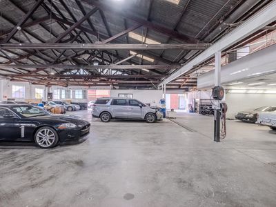 rare-retirement-sale-adelaide-39-s-only-cbd-crash-repair-workshop-40-year-8