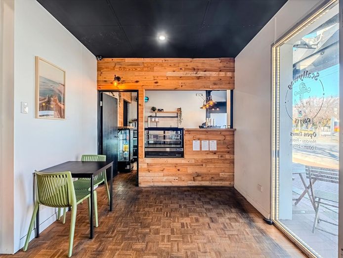 hole-in-the-wall-espresso-bar-cafe-port-road-hindmarsh-6