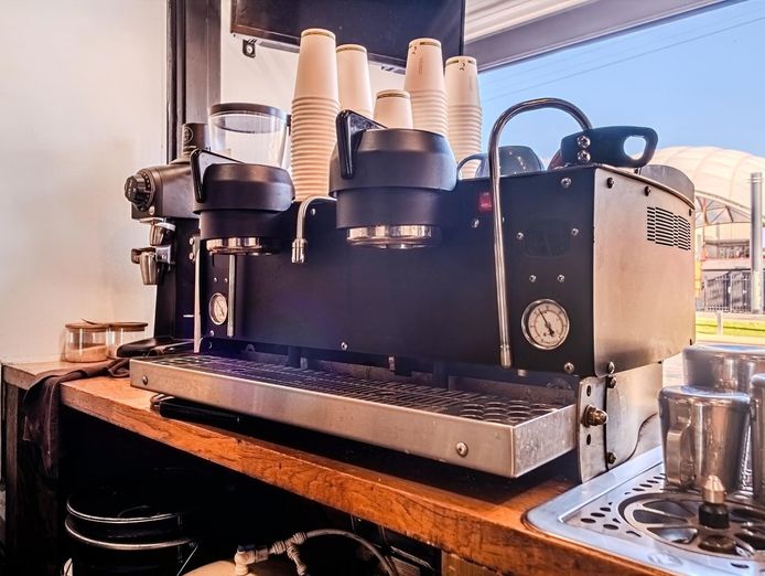 hole-in-the-wall-espresso-bar-cafe-port-road-hindmarsh-0