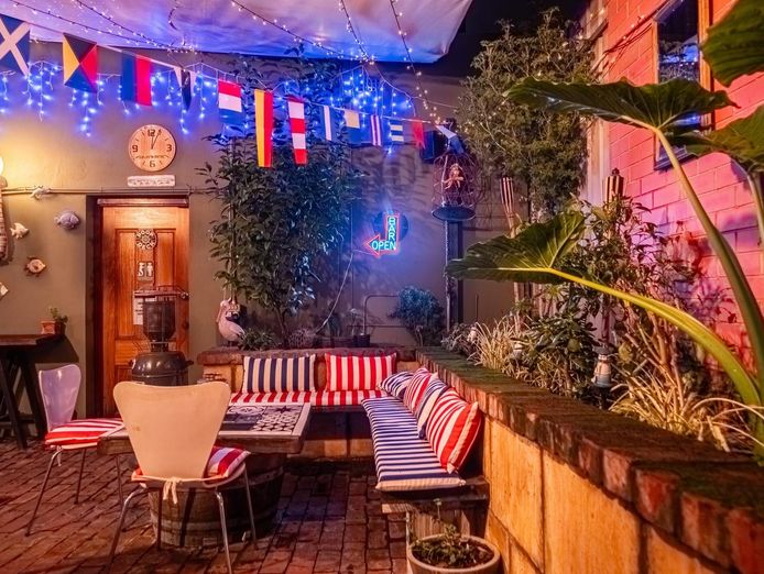 stylish-wine-bar-exceptional-lifestyle-business-opportunity-3