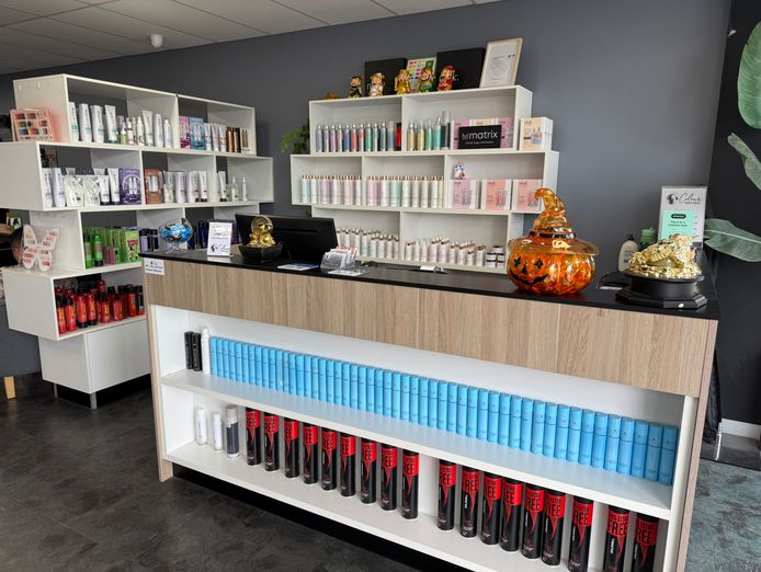 nail-hair-barber-bussiness-1
