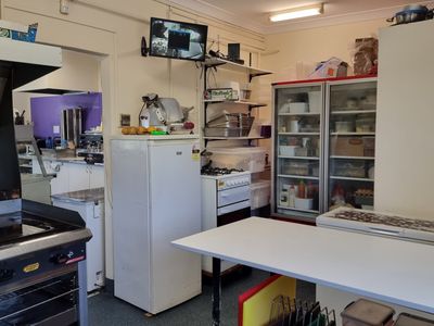 takeaway-cafe-for-sale-8