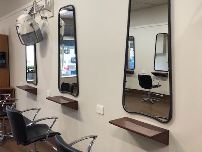 rare-opportunity-oxford-st-bulimba-hair-salon-3