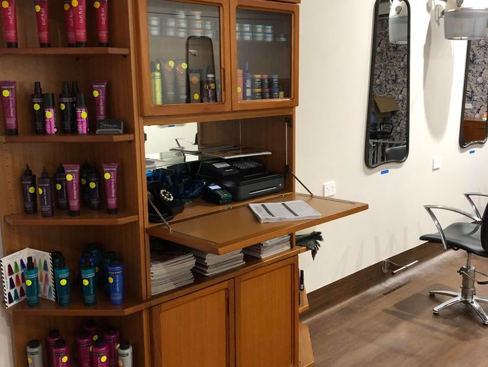 rare-opportunity-oxford-st-bulimba-hair-salon-6