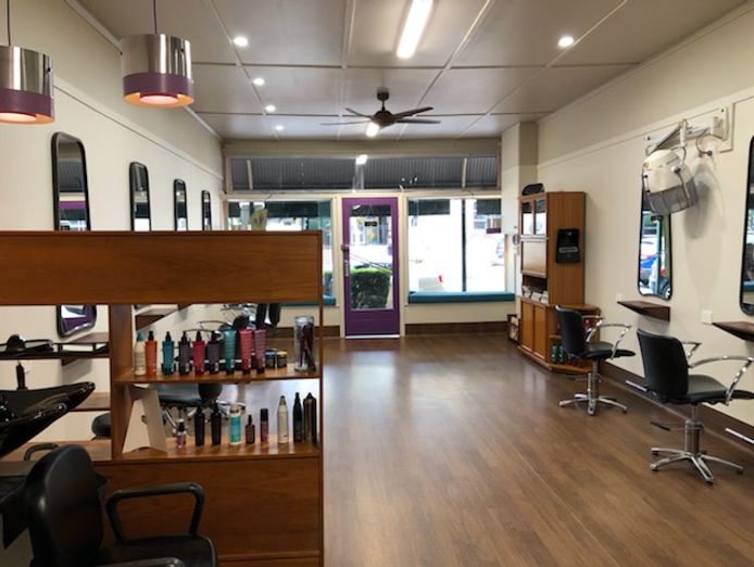rare-opportunity-oxford-st-bulimba-hair-salon-5