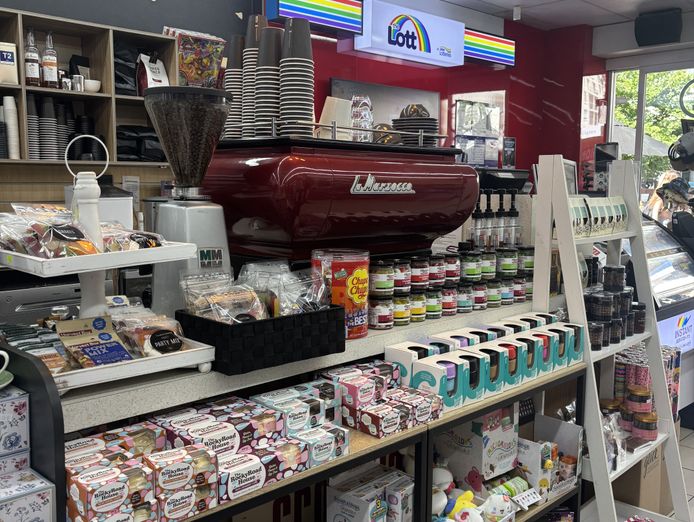 fantastic-business-work-4-days-a-week-gifts-homewares-coffee-newsagency-0