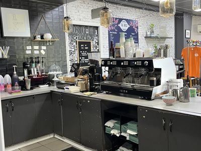 drive-thru-cafe-5