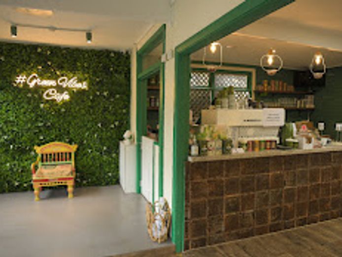 established-cafe-restaurant-business-for-sale-in-dural-1