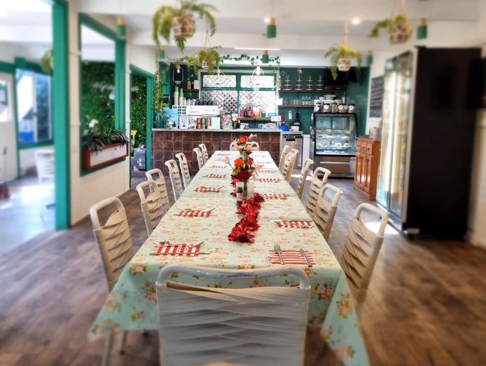 established-cafe-restaurant-business-for-sale-in-dural-2