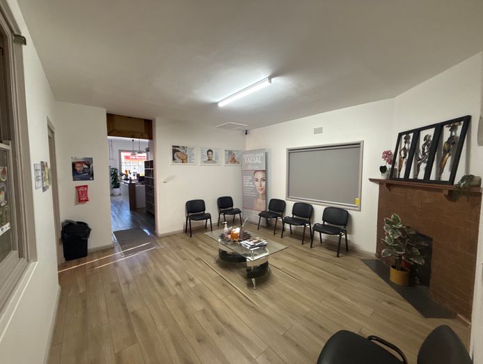 established-well-respected-laser-general-practice-clinic-1