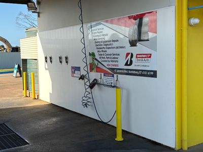 1m-t-o-car-dog-wash-bundaberg-bus-1-295m-freehold-opt-1