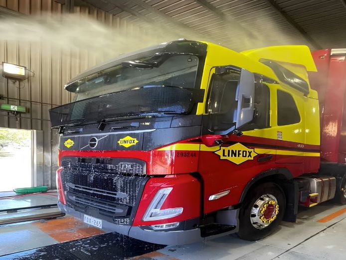 premium-commercial-truck-wash-facility-lavington-nsw-0