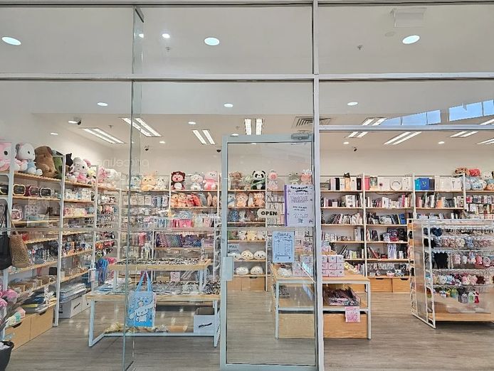 tosuni-popular-k-pop-k-beauty-stationery-store-with-growing-online-platform-1