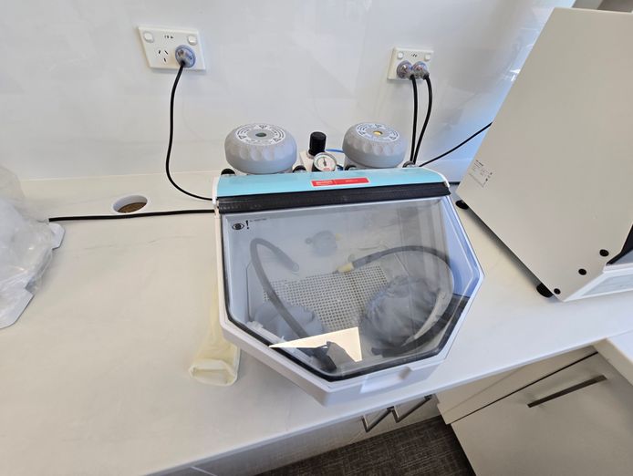 dental-laboratory-for-sale-6