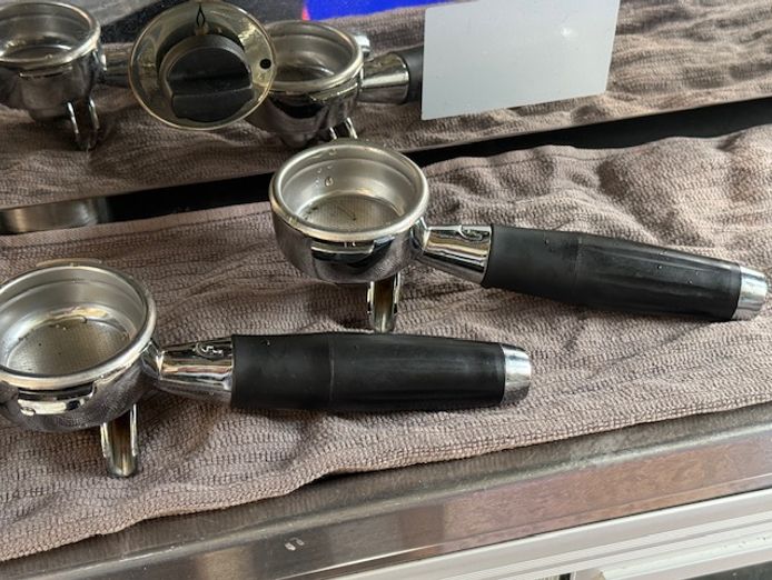 bargain-1-only-full-support-managed-launch-xpresso-mobile-cafe-9