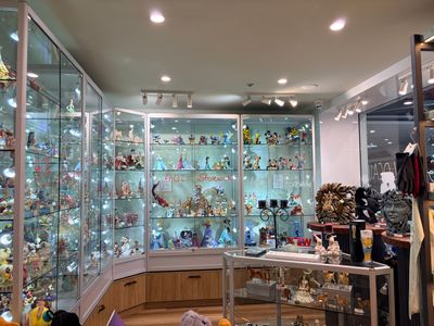 premium-retail-shop-fitout-for-sale-westfield-belconnen-1