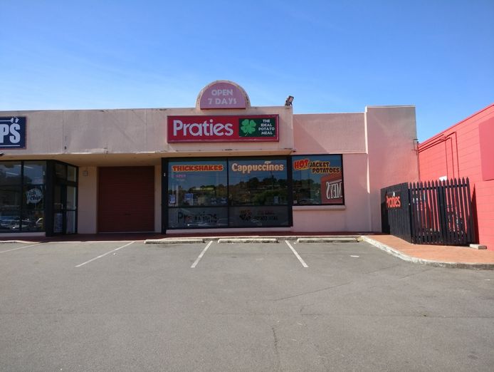 takeaway-dining-shop-for-sale-0