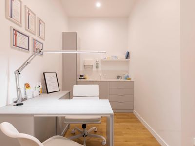 perfect-for-a-beaty-nail-or-podiatry-business-0