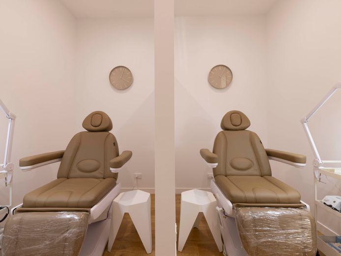 perfect-for-a-beaty-nail-or-podiatry-business-6