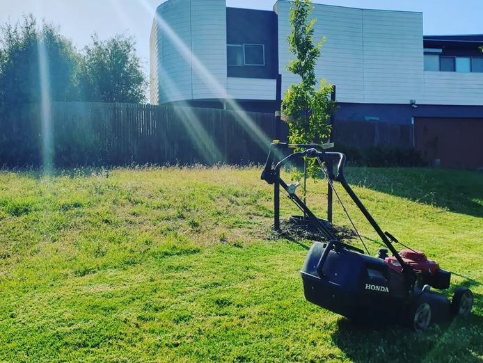 profitable-garden-maintenance-business-melbourne-3
