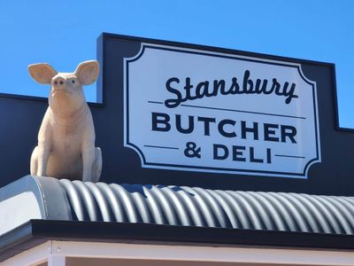 stansbury-butcher-deli-0