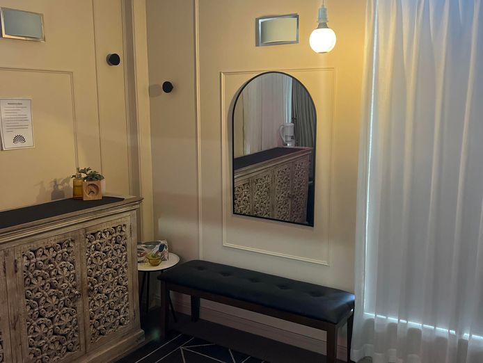 remedial-massage-clinic-for-sale-launceston-cbd-3