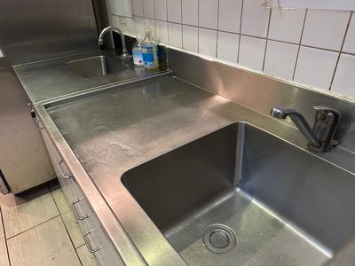 a-thriving-cafe-restaurant-canvas-awaits-your-vision-9